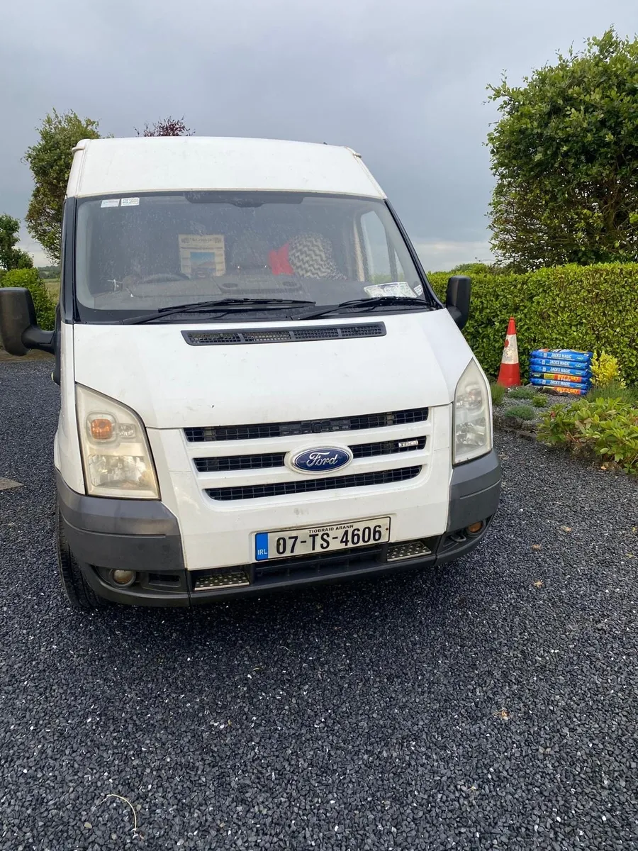 2007 ford transit - Image 1