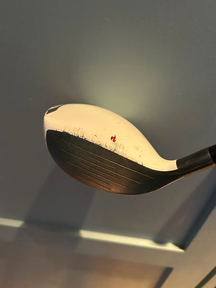 TaylorMade 3 Wood - Image 2