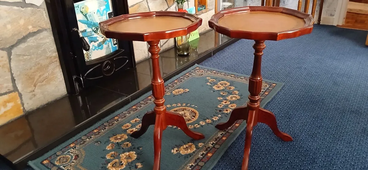 Pair of vintage leather top wine tables - Image 3