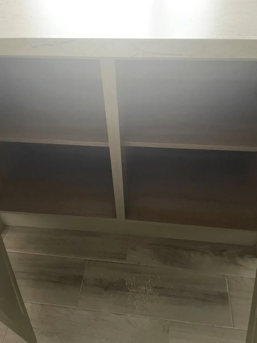 Kitchen island - Image 4
