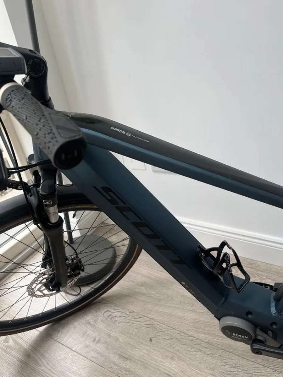 Electric bike - Image 2