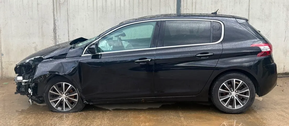 2015 Peugeot 308 parts - Image 2