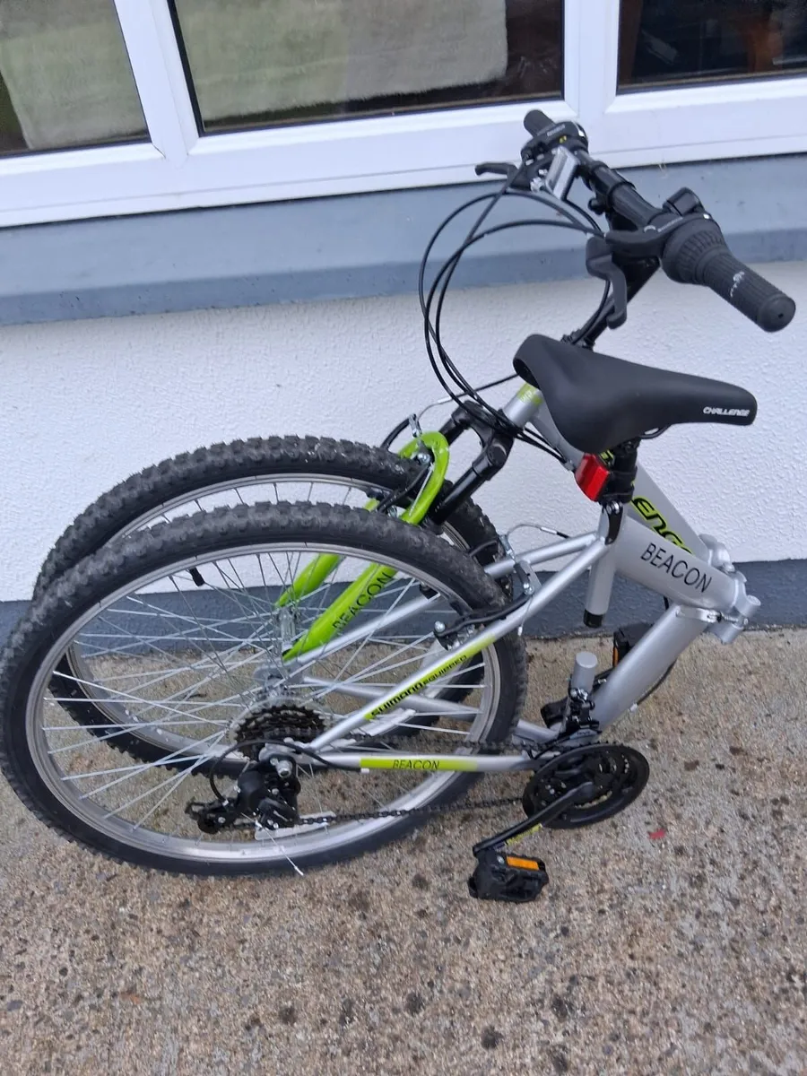 Adult Challenge Beacon Folding Bike - Image 3