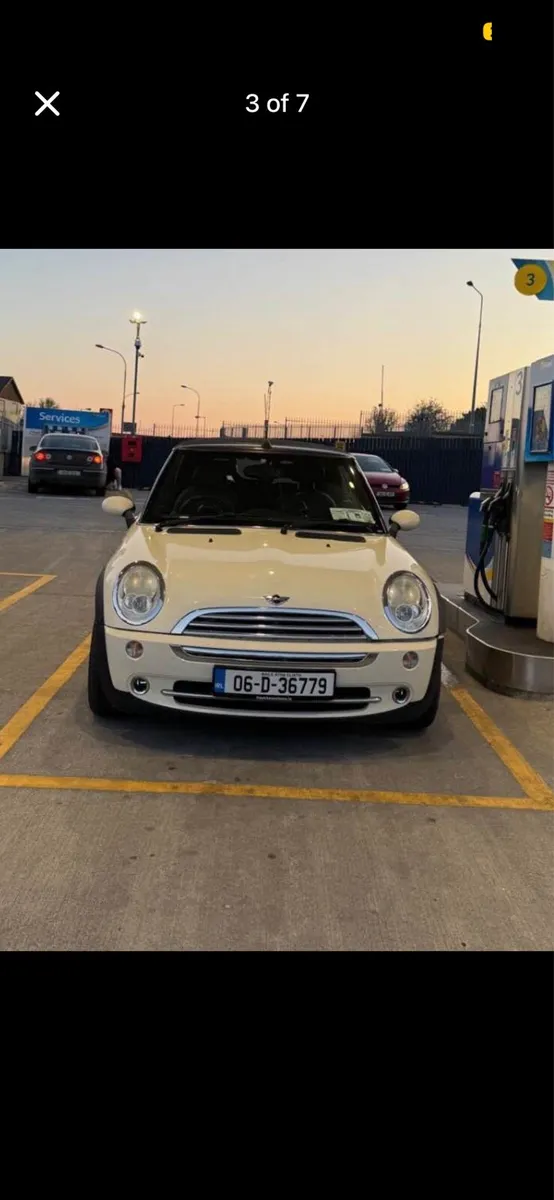 Cream Mini Cooper Car 2006 - Image 3