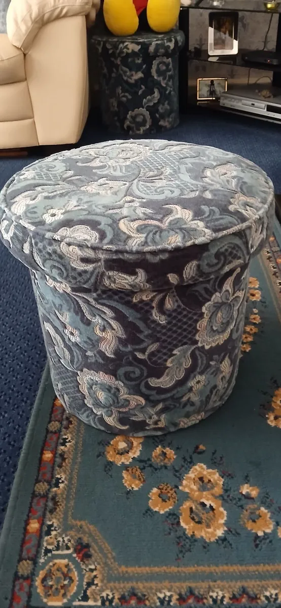 Blue Floral Puffe - Image 1