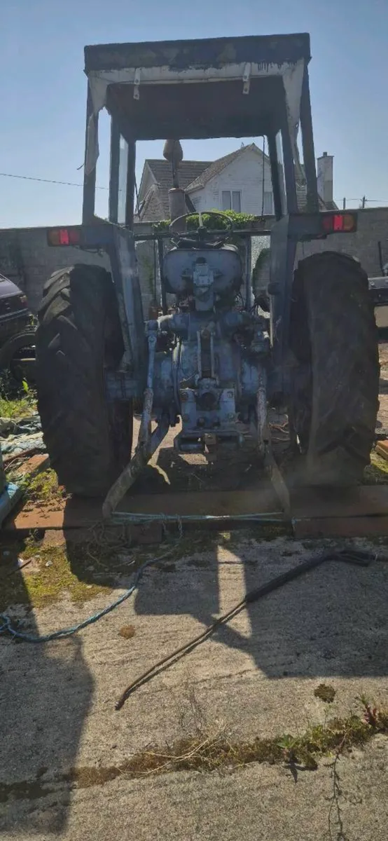 Tractor - Image 3