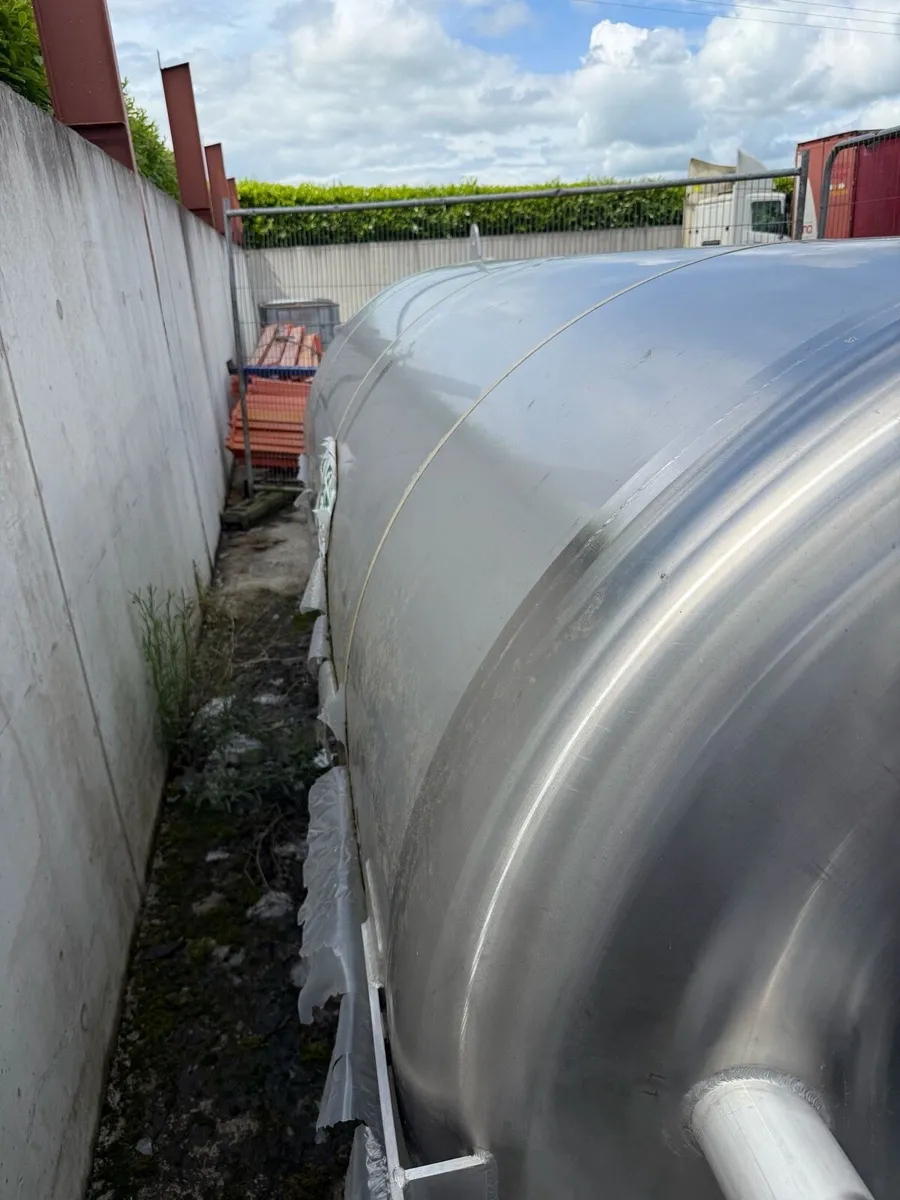 Stainless steel tank 316 - Image 1