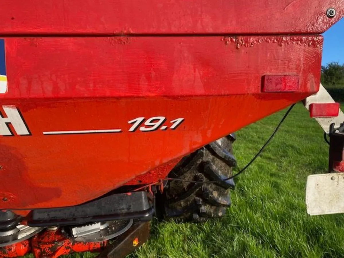 fertiliser spreader - Image 3