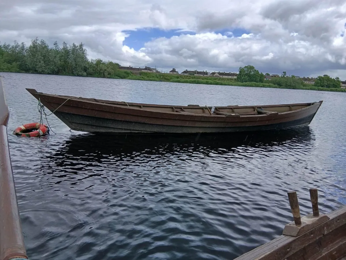 Traditional Rowing Boat - Image 1