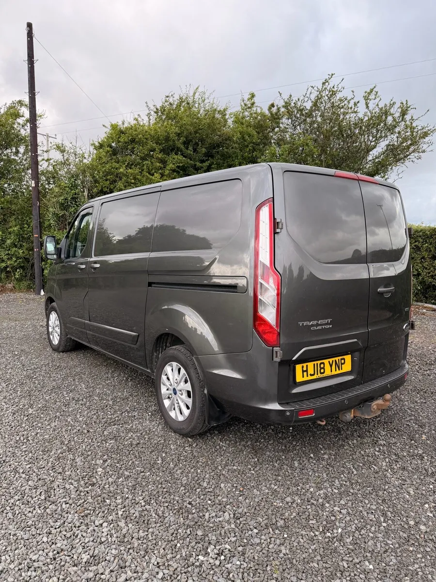 2018 FORD TRANSIT CUSTOM 300 LIMITED - Image 4