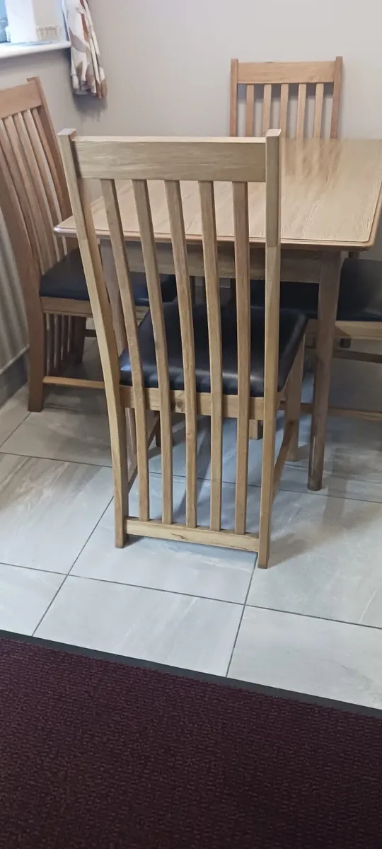 Table and 4  Chairs - Image 3