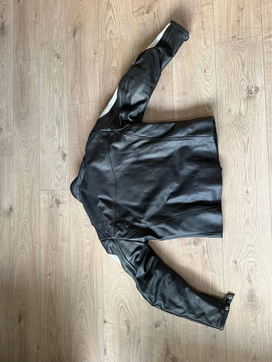 BMW leather jacket - Image 2