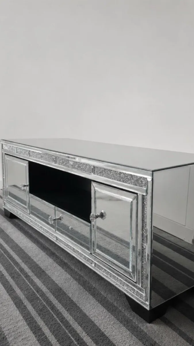 Television stand - Image 2