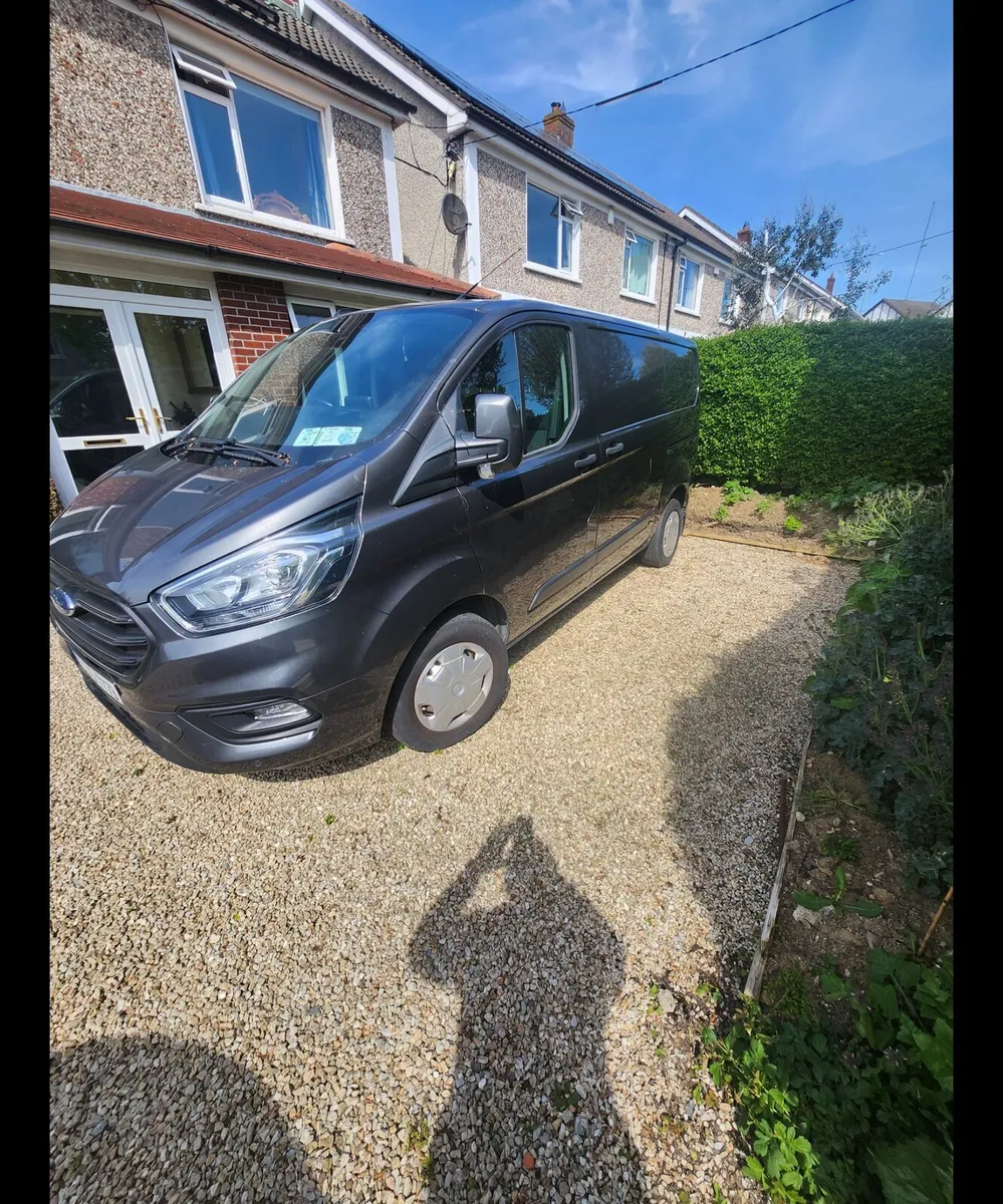 Ford Transit Custom - Image 2