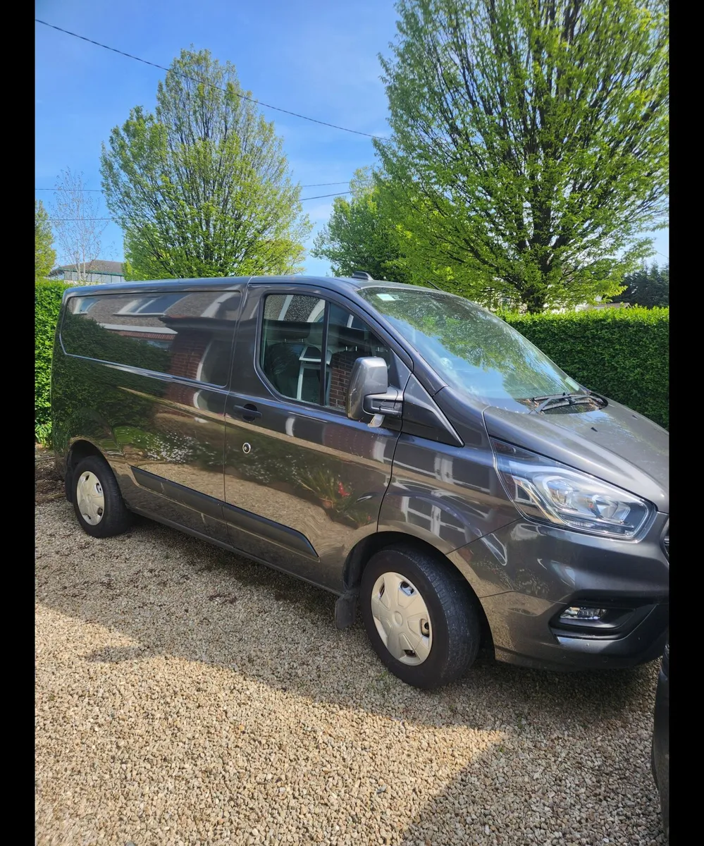 Ford Transit Custom - Image 1