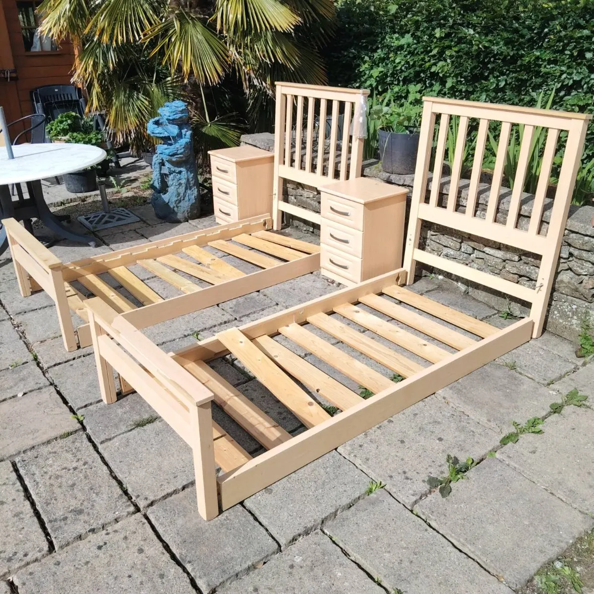 Pair of Beech bedframes,and Lockers - Image 3