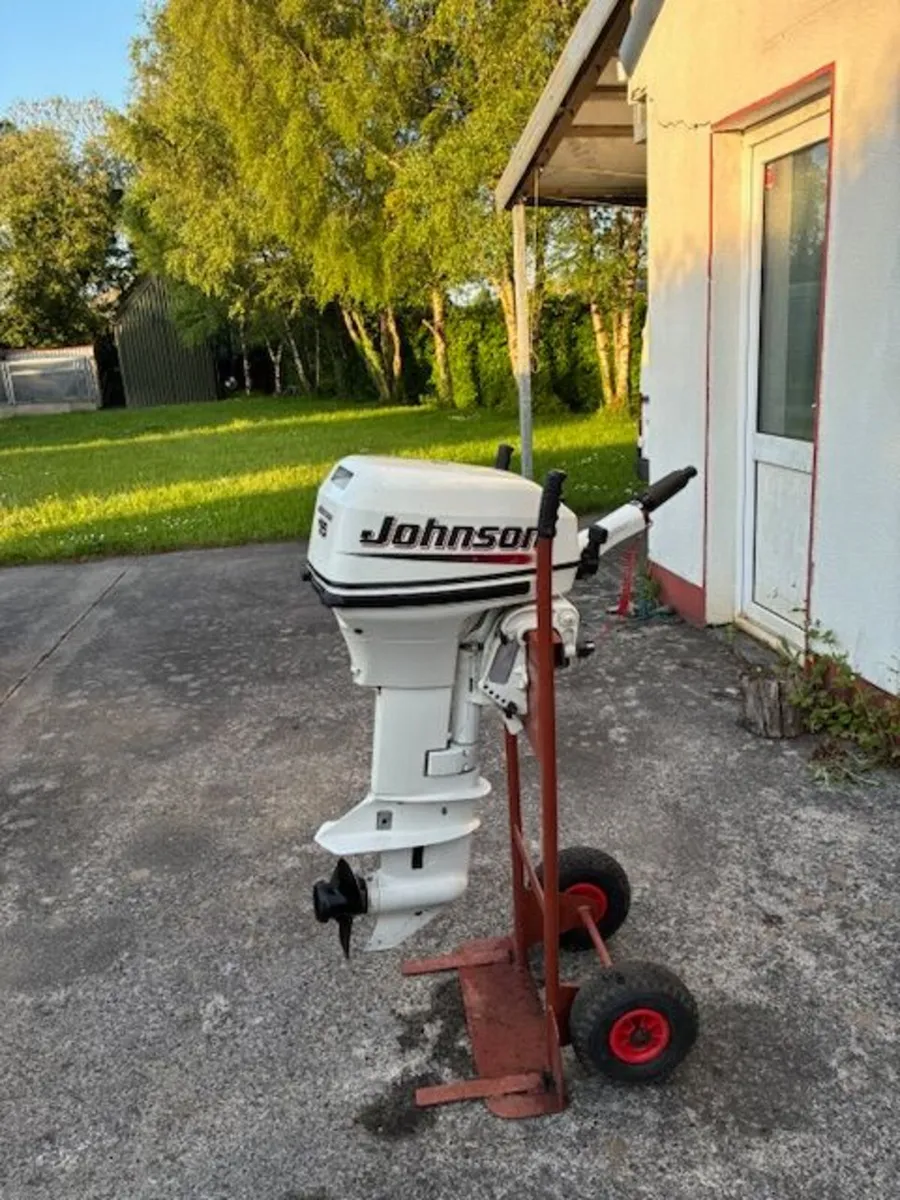 15 HP outboard engine - Image 3