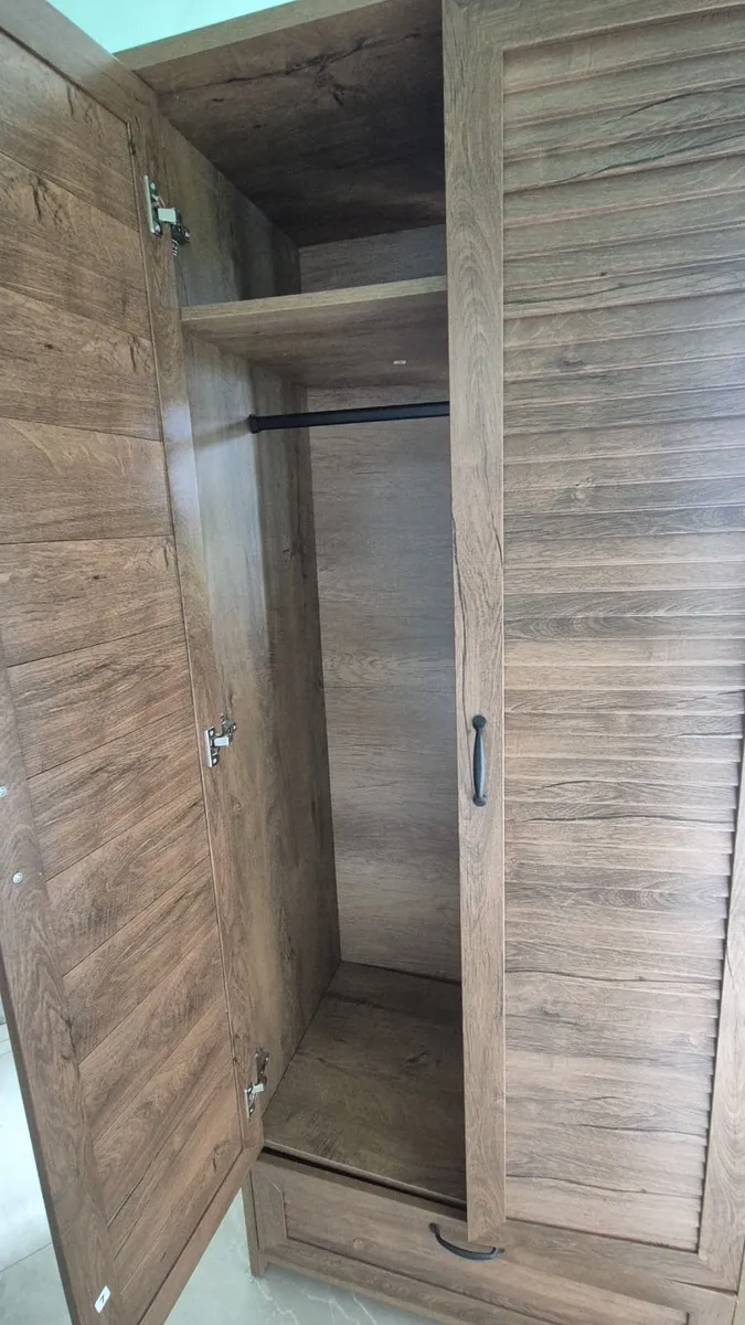 Wardrobe - Image 2
