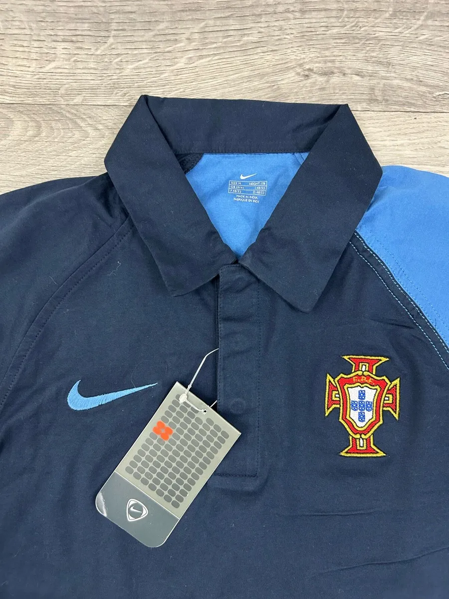 New Vintage 2003 Nike Portugal Long Sleeve Top M - Image 3