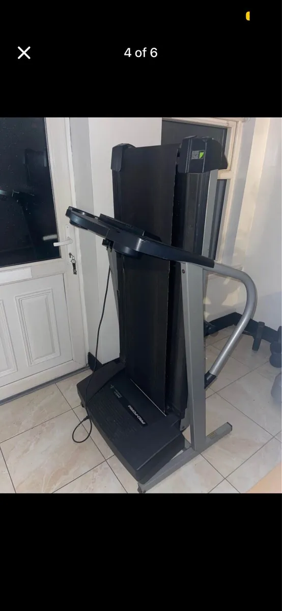 Automatic Incline Treadmill 360Proform - Image 4