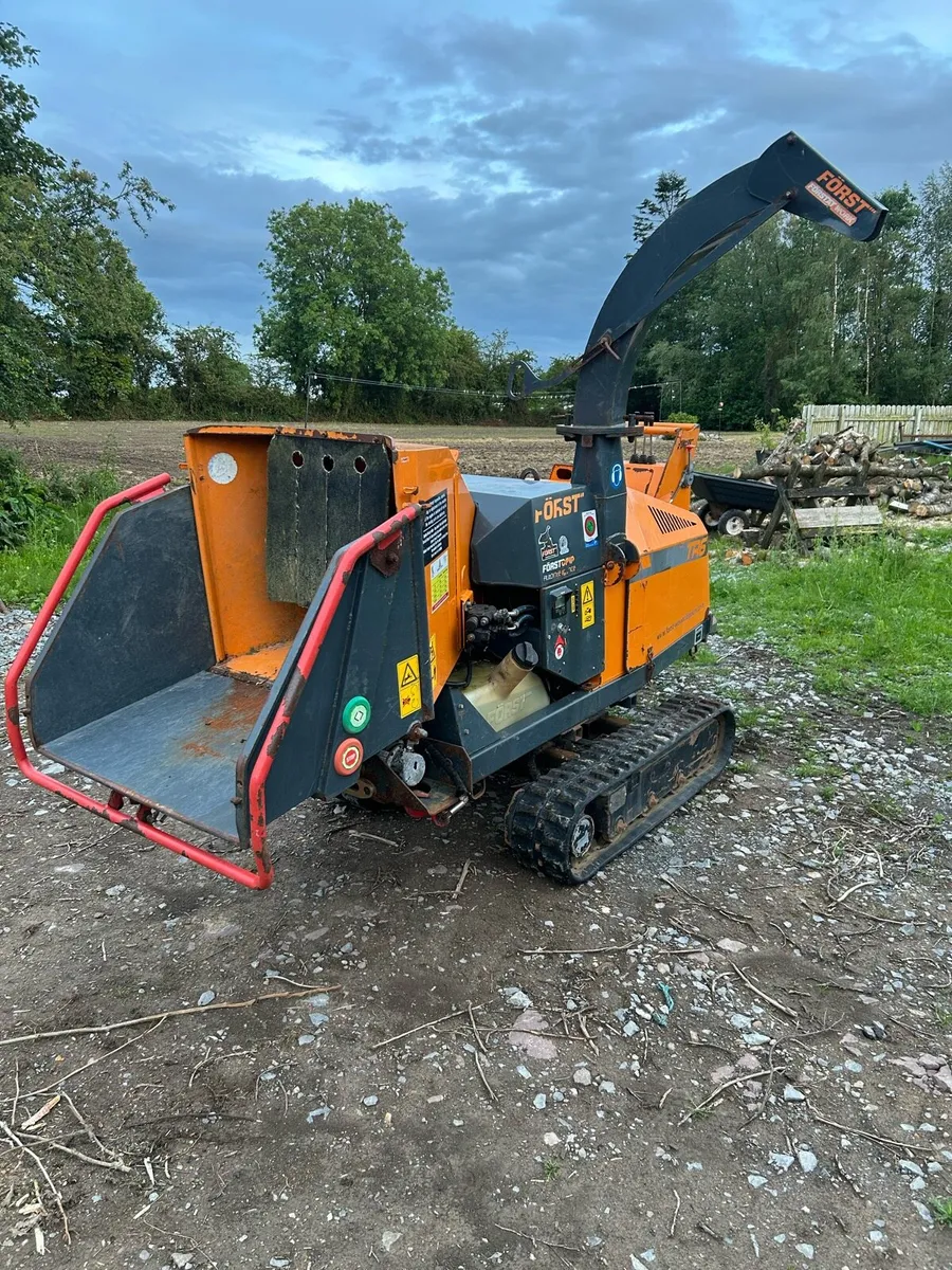 Wood chipper - Image 1
