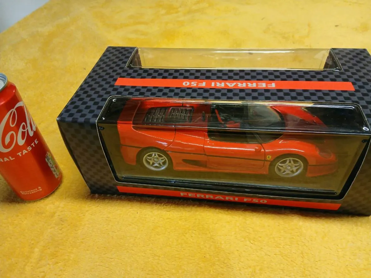 Model Ferrari F50 - Image 1