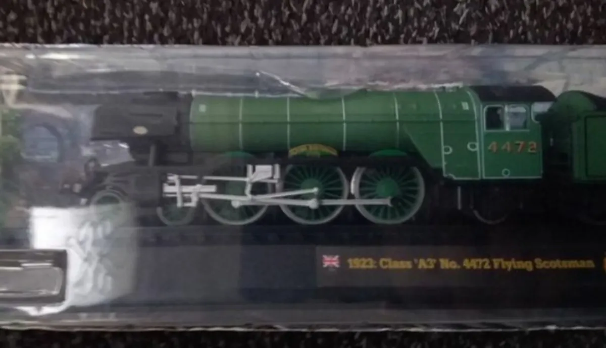 AMERCOM :1923 CLASSA3 NO4472 FLYING SCOTMAN MODEL - Image 2