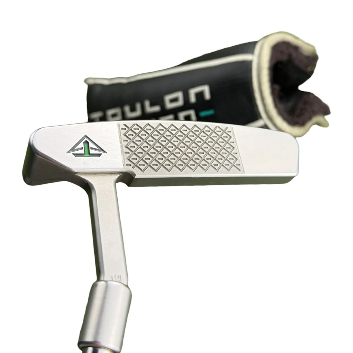 Odyssey Toulon San Diego Putter / 34" - Image 3