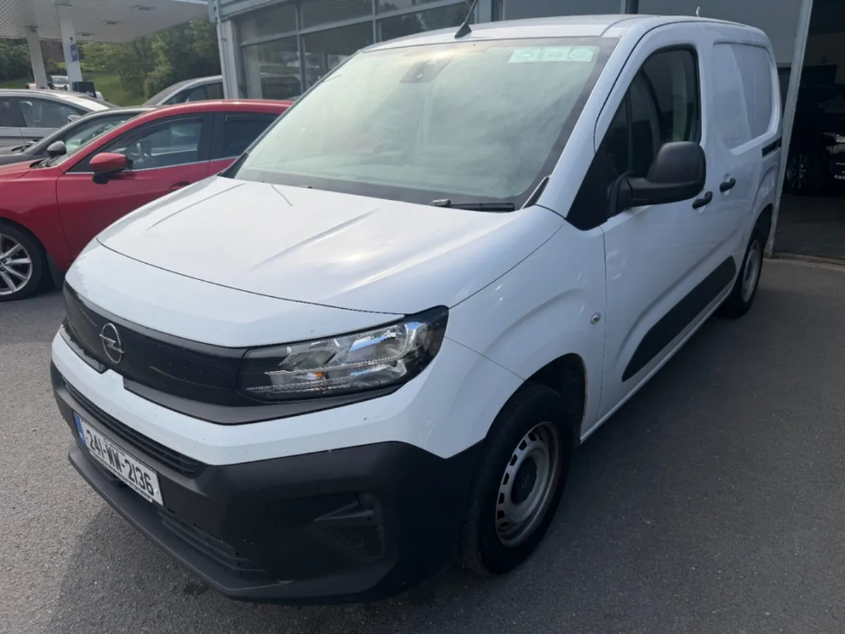 Opel Combo 19 KOMF L1H1-1.5 100PS D NO VAT - Image 3