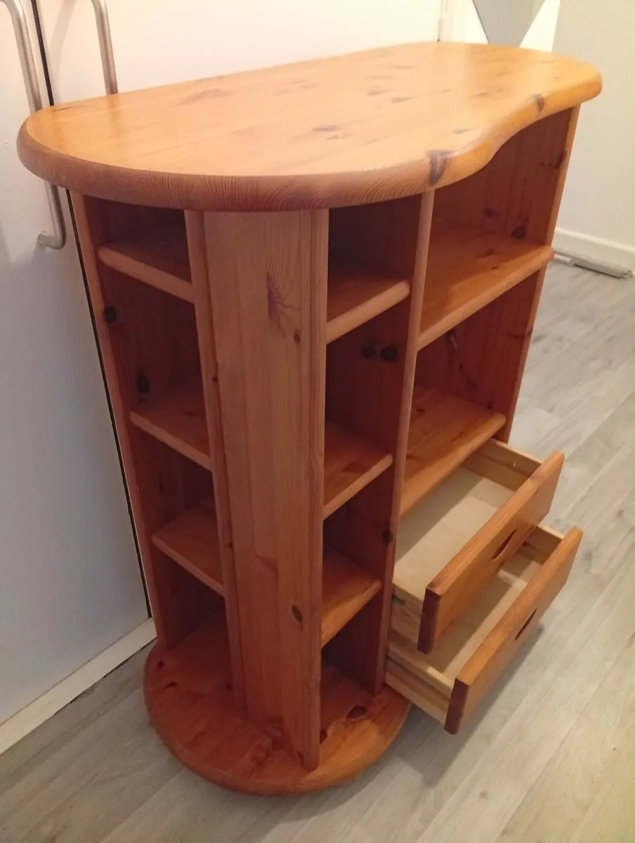 Pine Quality Roomy Bookshelf with drawers - Image 3