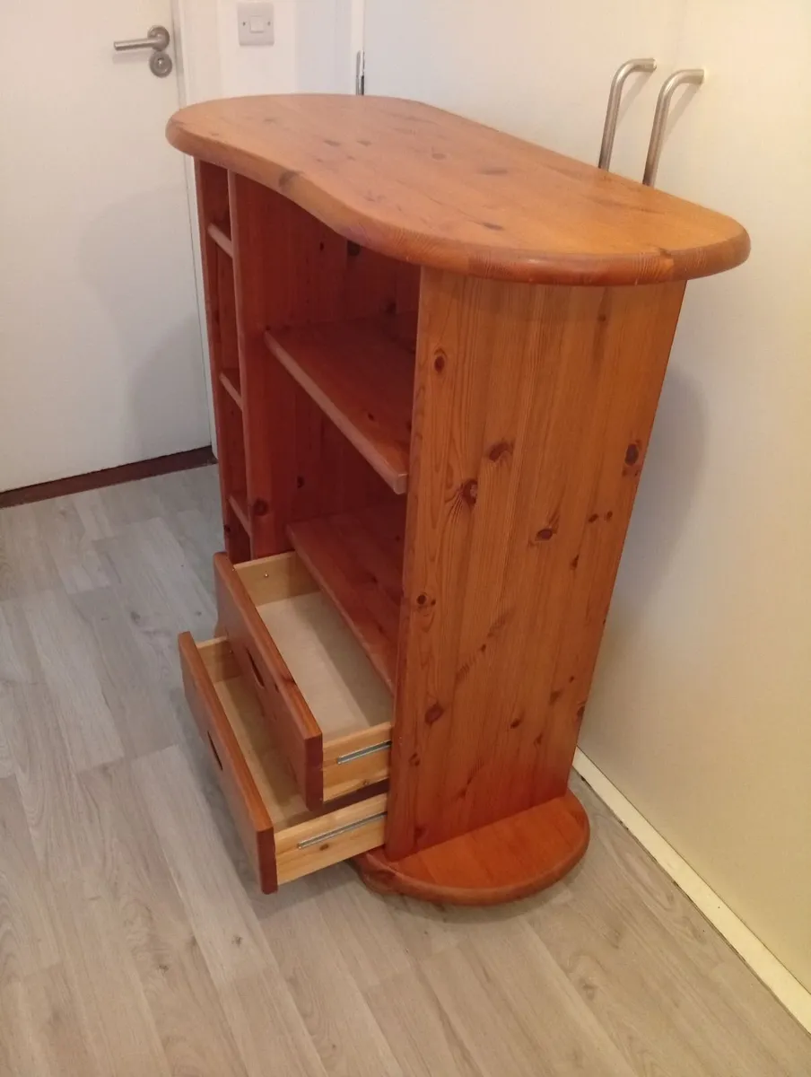 Pine Quality Roomy Bookshelf with drawers - Image 4