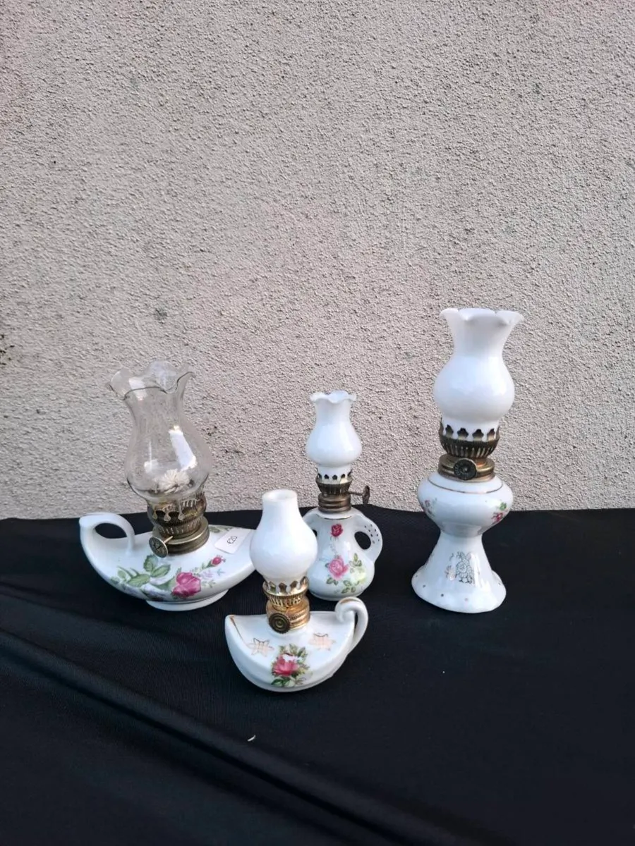 Lot of 4 miniatures oil lamp - Image 1