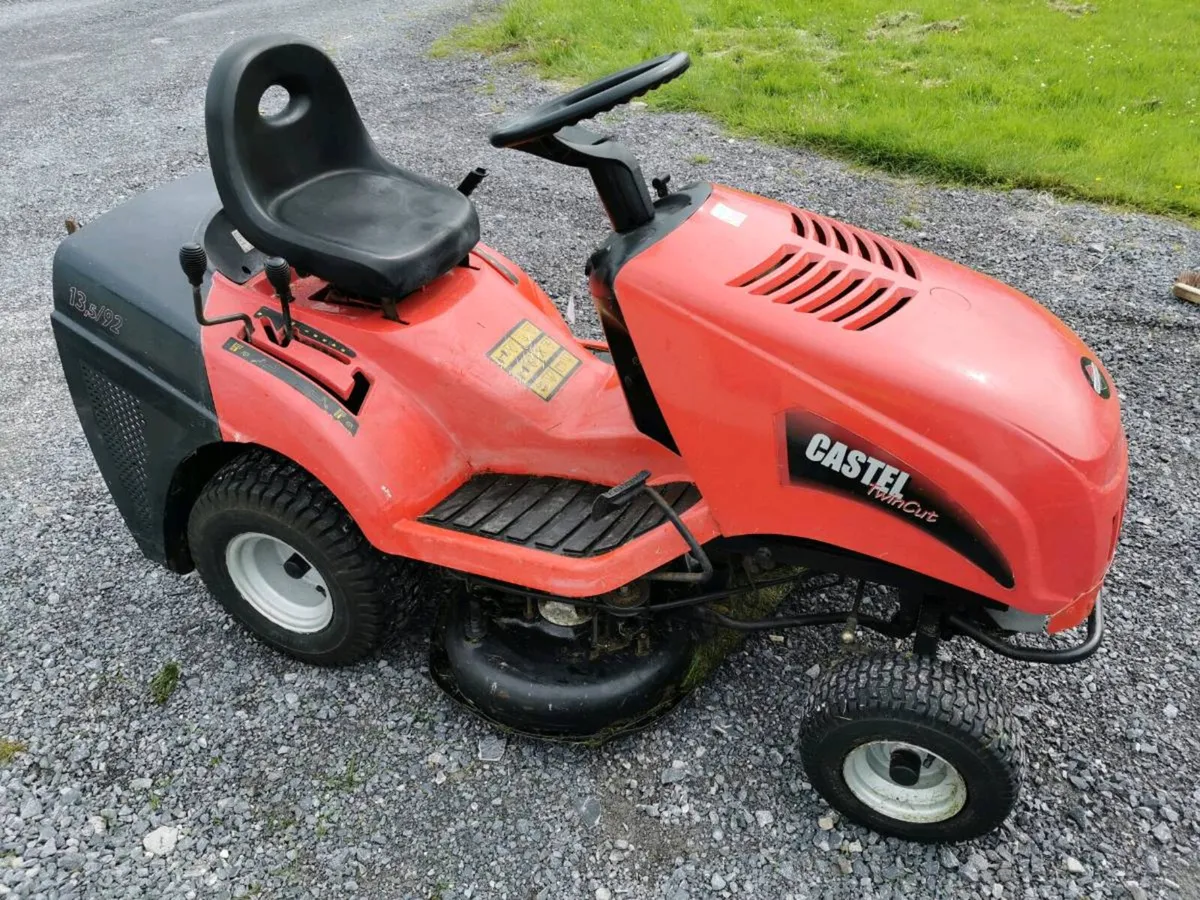 Castlegarden rideon lawnmower - Image 3