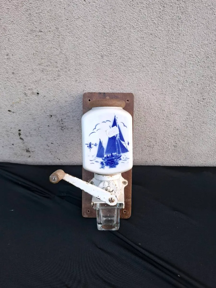 Wall coffee grinder postage possible