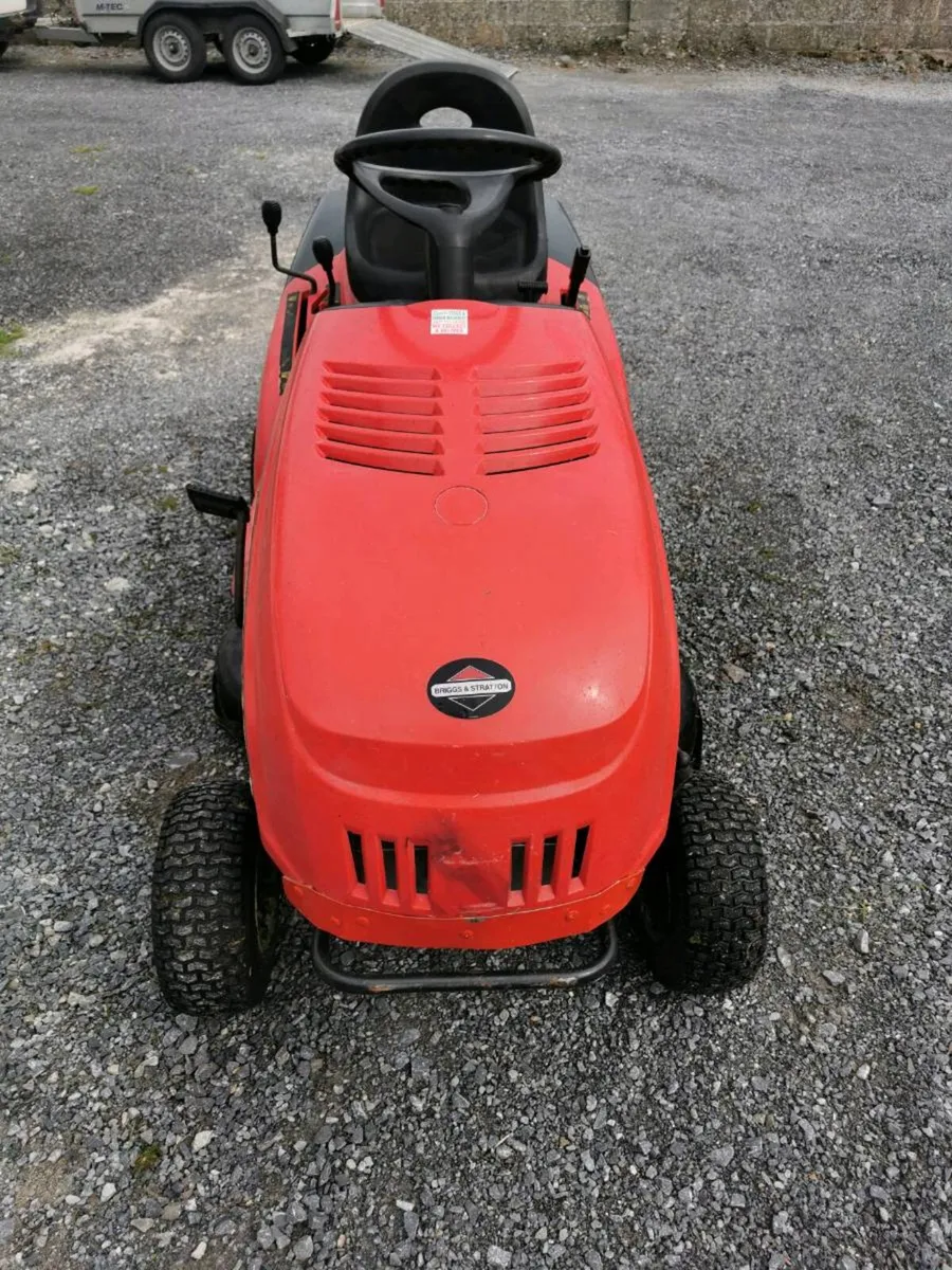 Castlegarden rideon lawnmower - Image 2