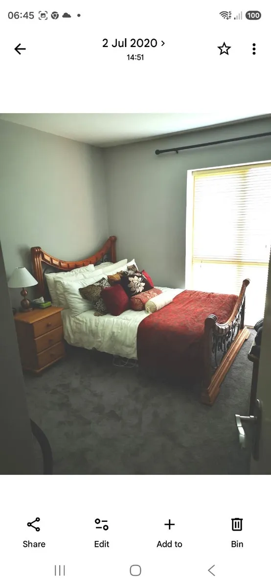 Bedroom furniture - Image 1