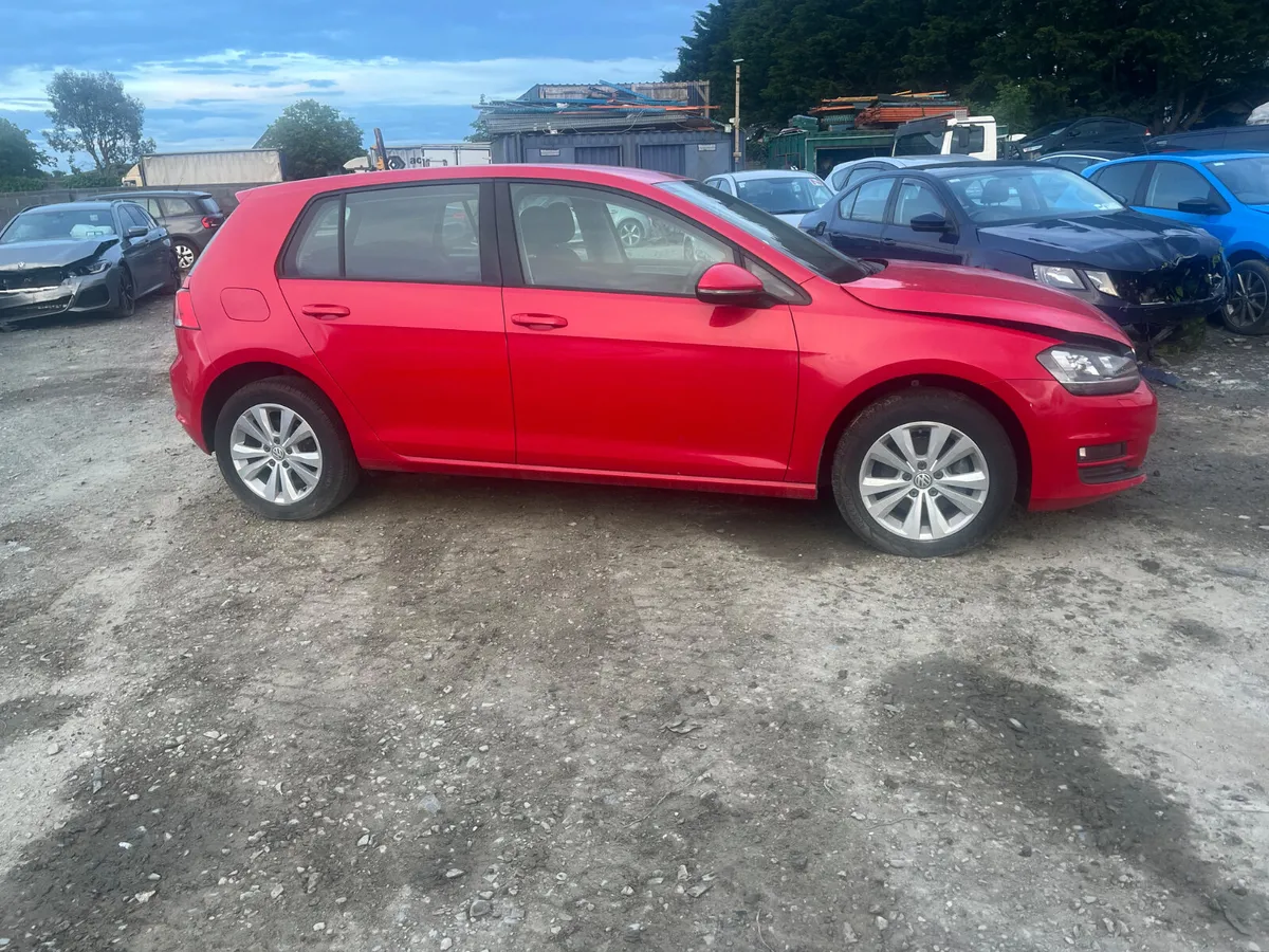 152 golf 1.2 auto only 62000 kms - Image 1