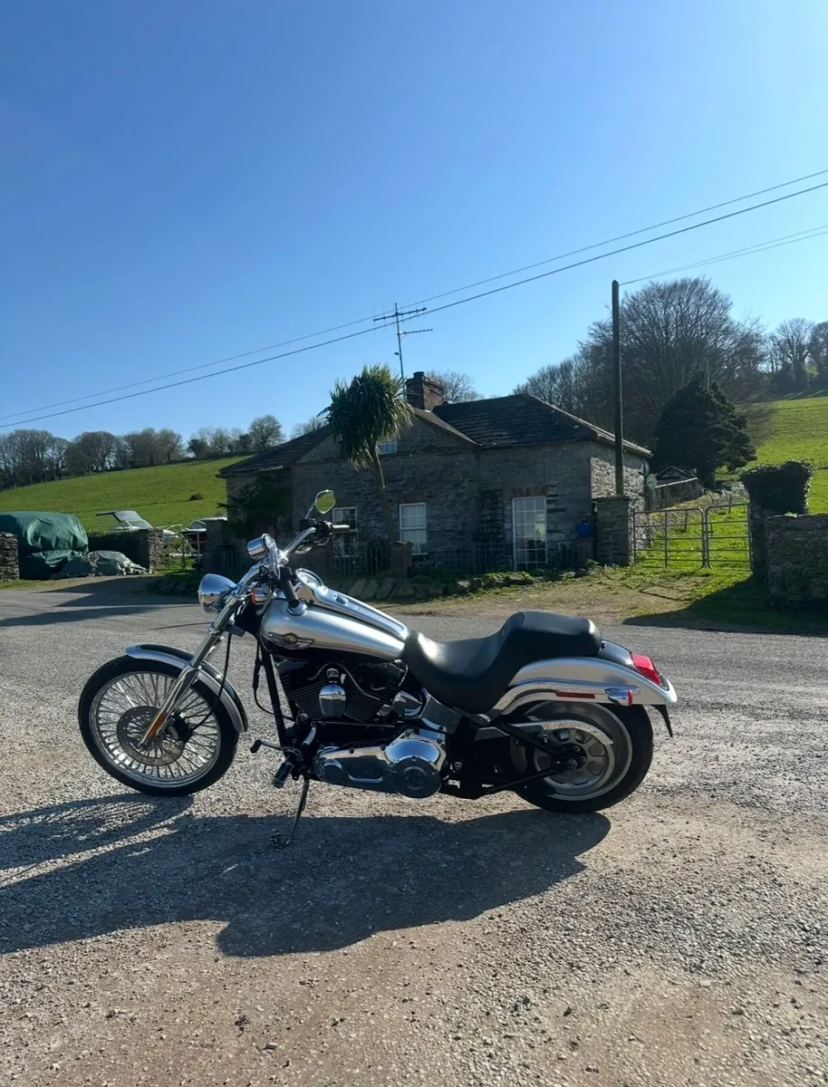 Harley Davidson Deuce 2003 - 4k Miles -100Th Ann. - Image 4