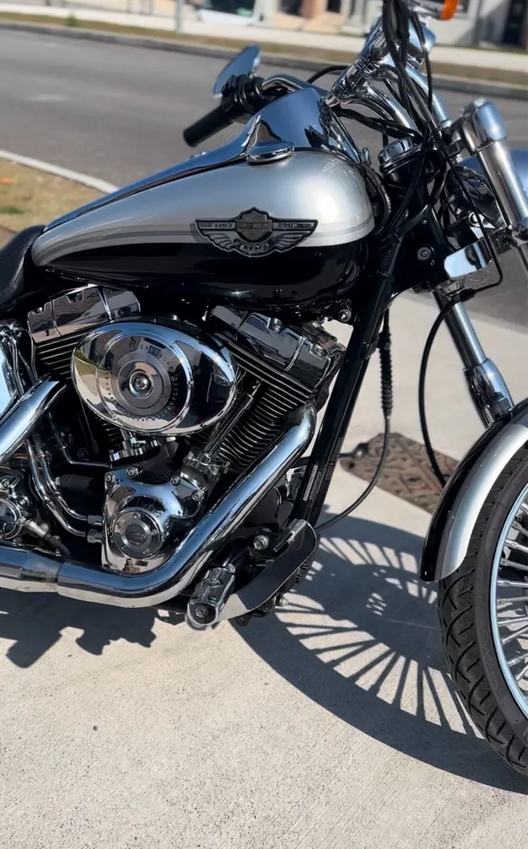 Harley Davidson Deuce 2003 - 4k Miles -100Th Ann. - Image 2