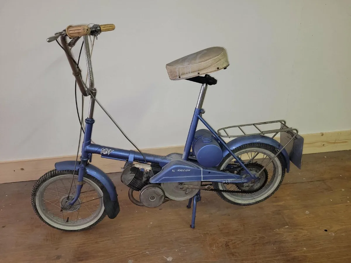 1967 Raleigh Wisp Moped - Image 4