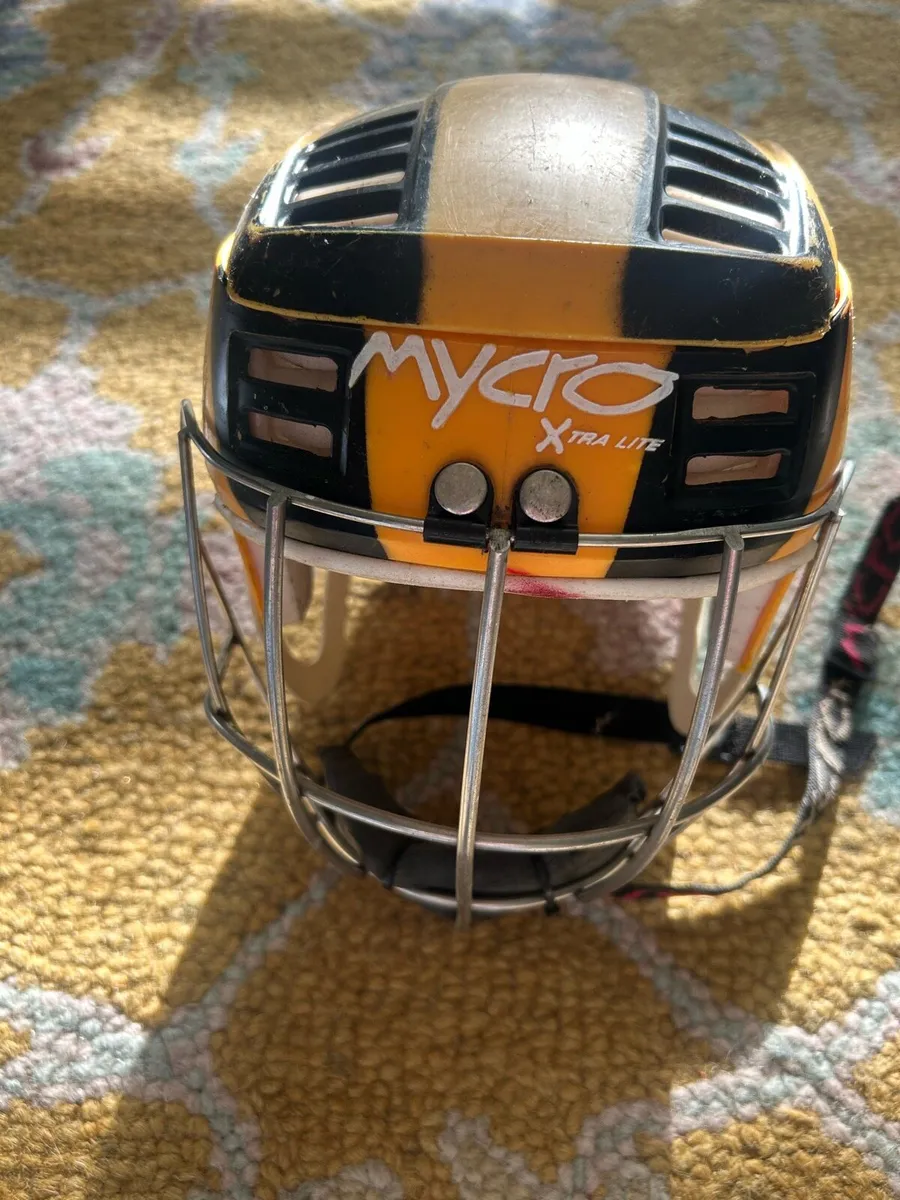 Mycro hurling helmet - Image 1