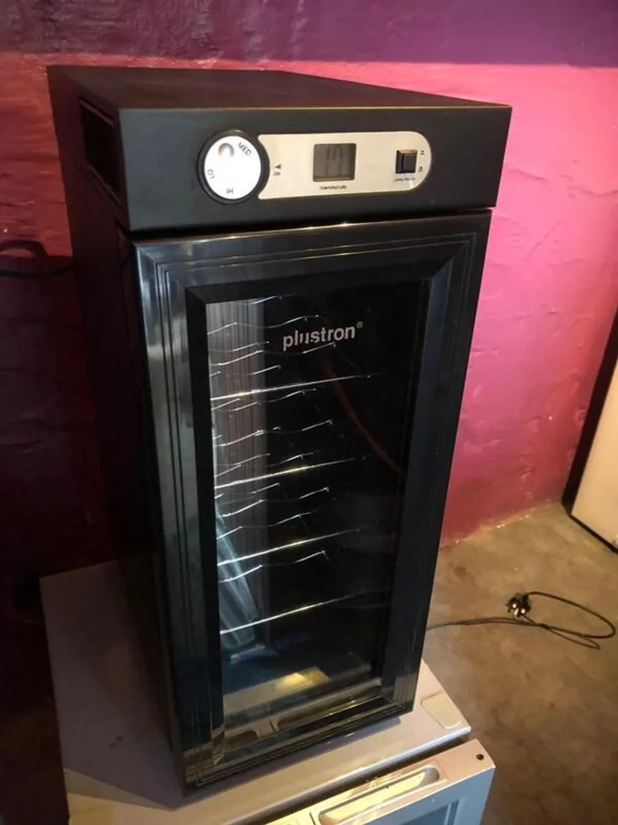 Mini Fridges - Image 1