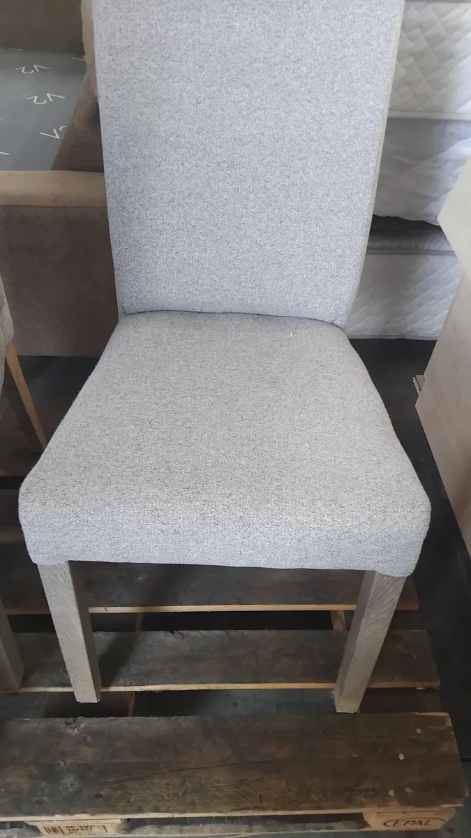 Dining chairs x4 - Image 1