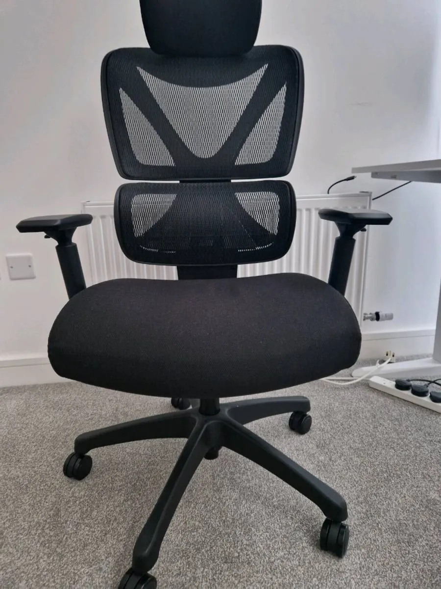 Office chair - Image 3