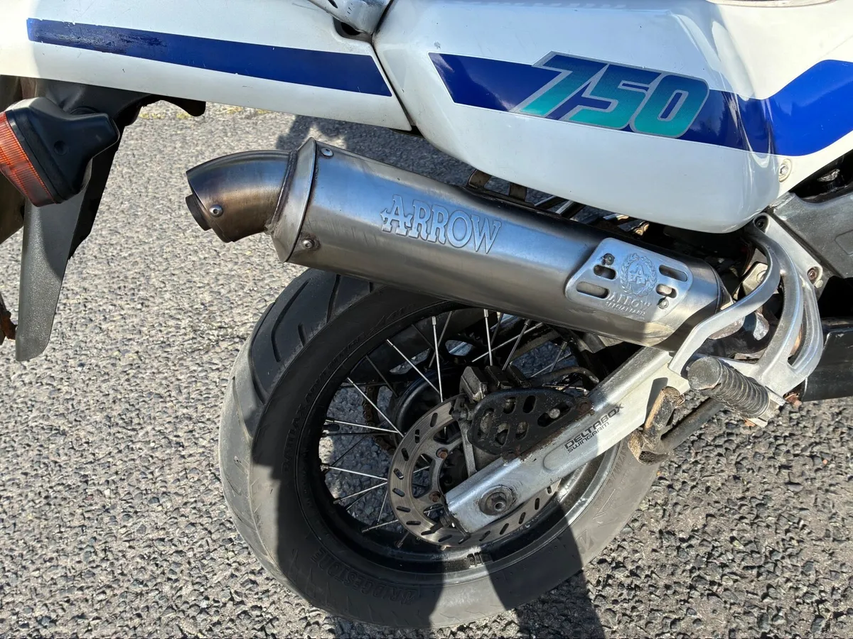 YAMAHA xtz750 super tenere - Image 3