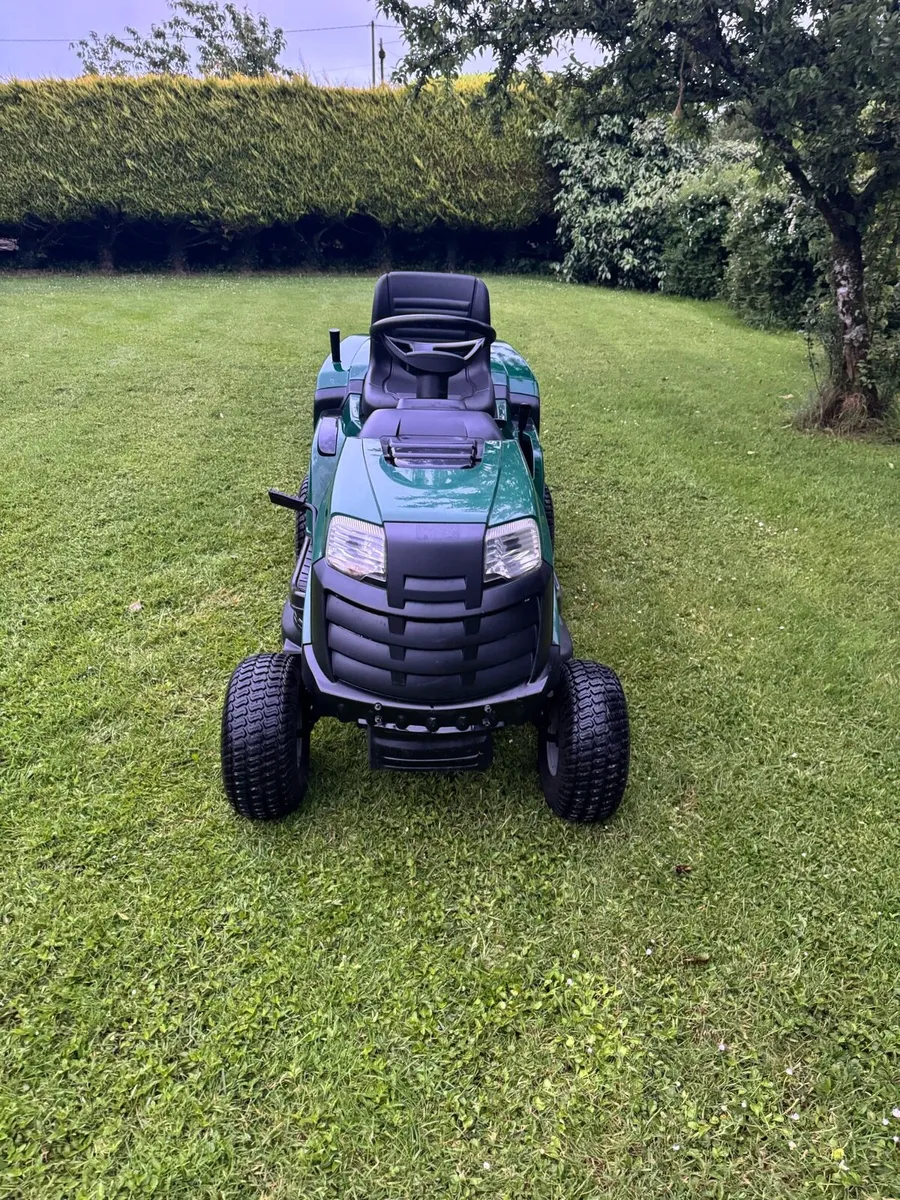 Ride on mower - Image 2