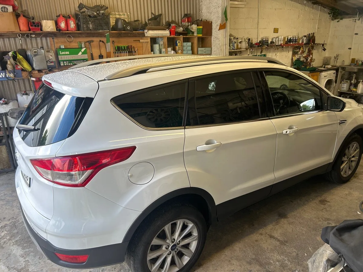 Ford kuga 5 seater commercial - Image 3