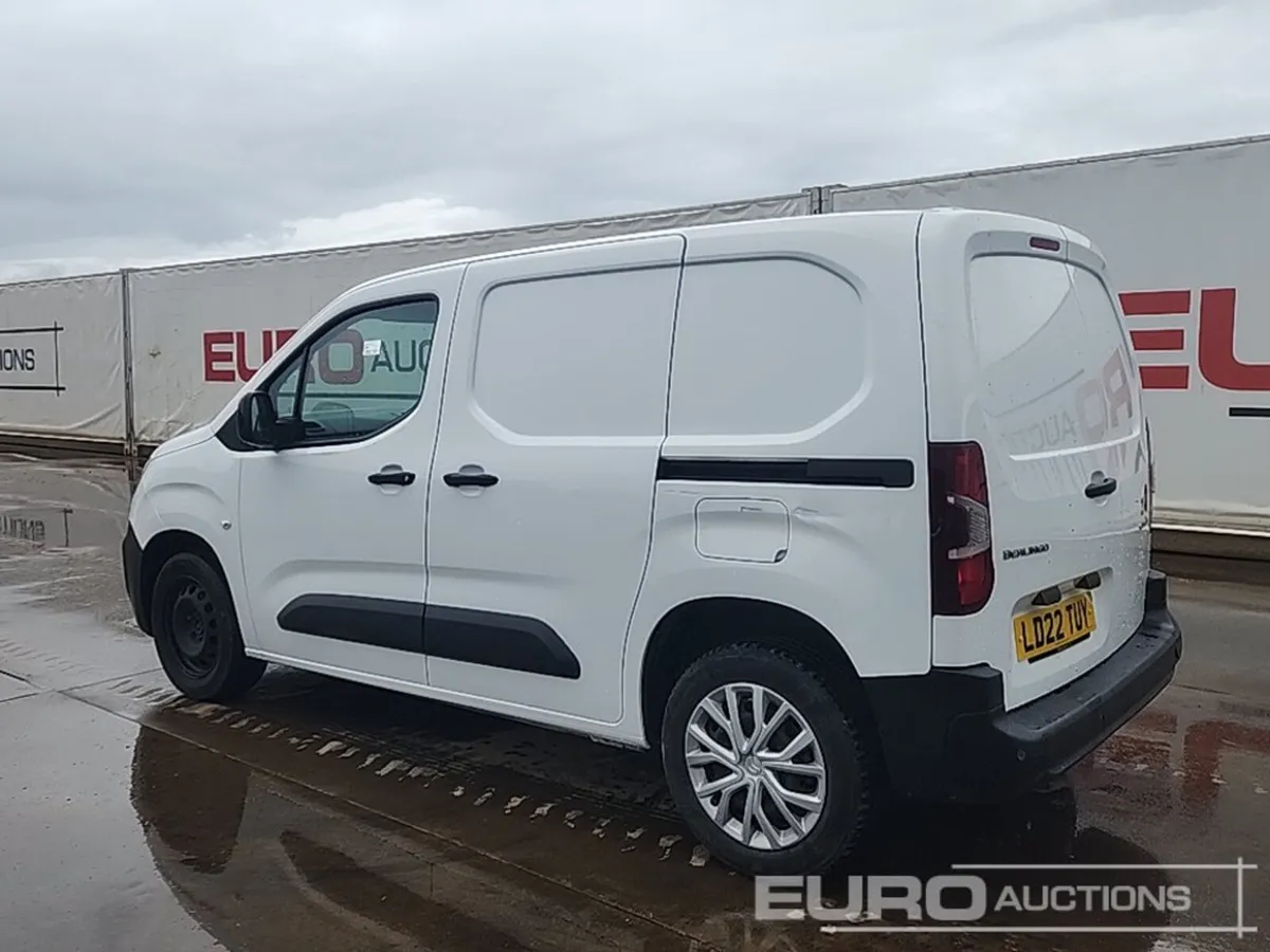 Citroen Berlingo 2022 - Image 2