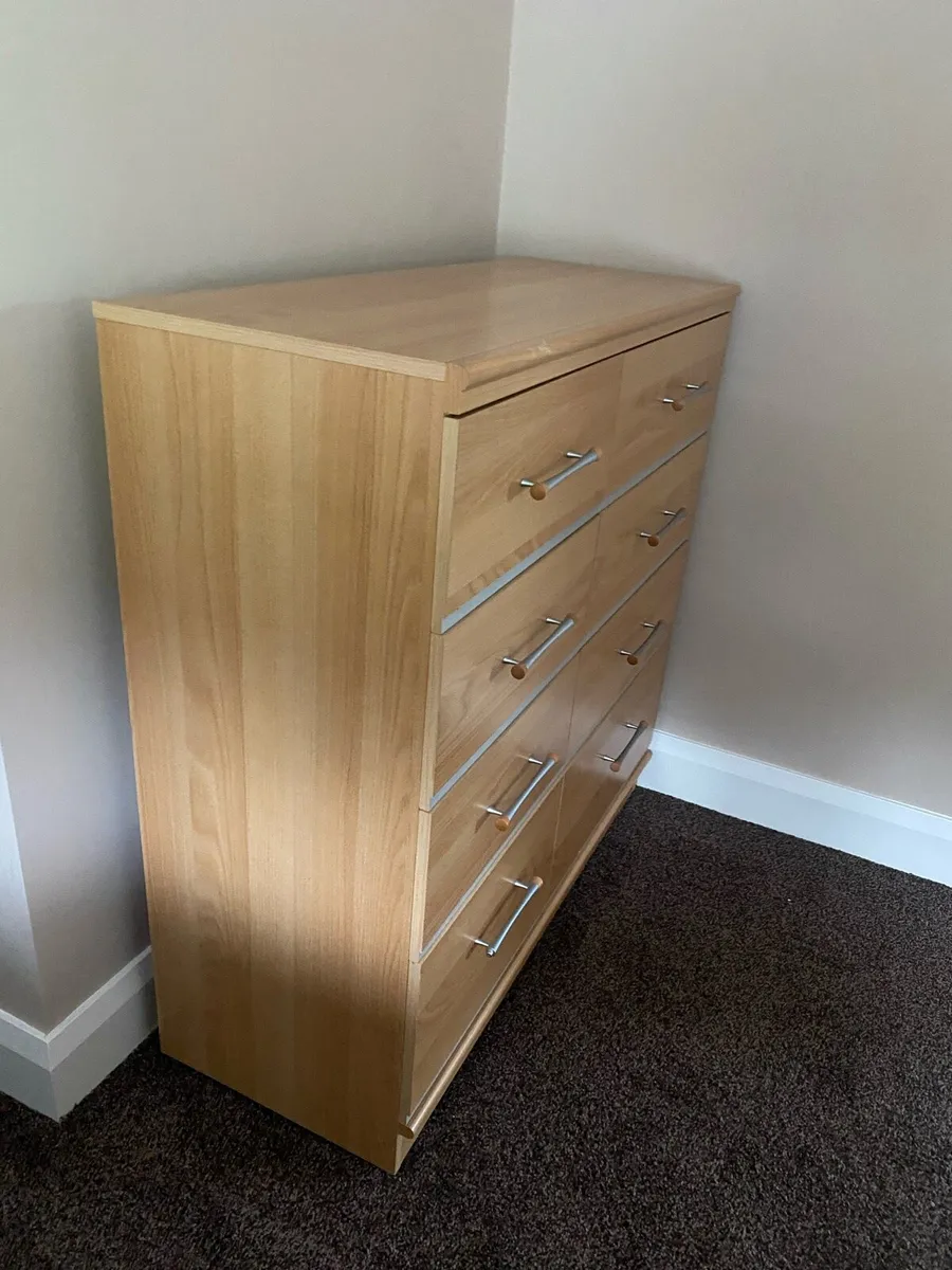 Chest of drawers and locker - Image 2