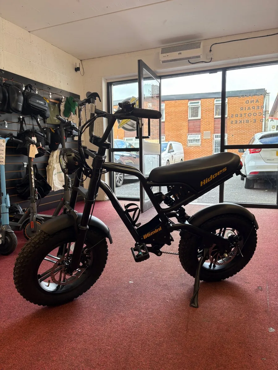 Hidoes B6 Mini - Electric Fat Tyre Bike - Image 3